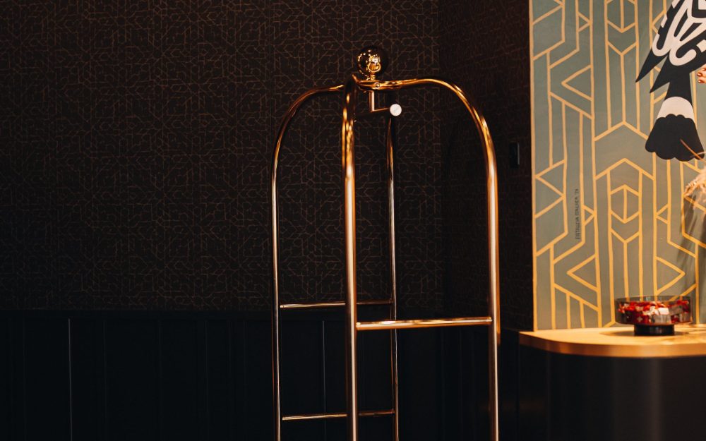Hospitality Hospitality / Leisure
